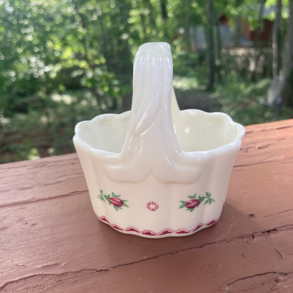Porcelain floral basket